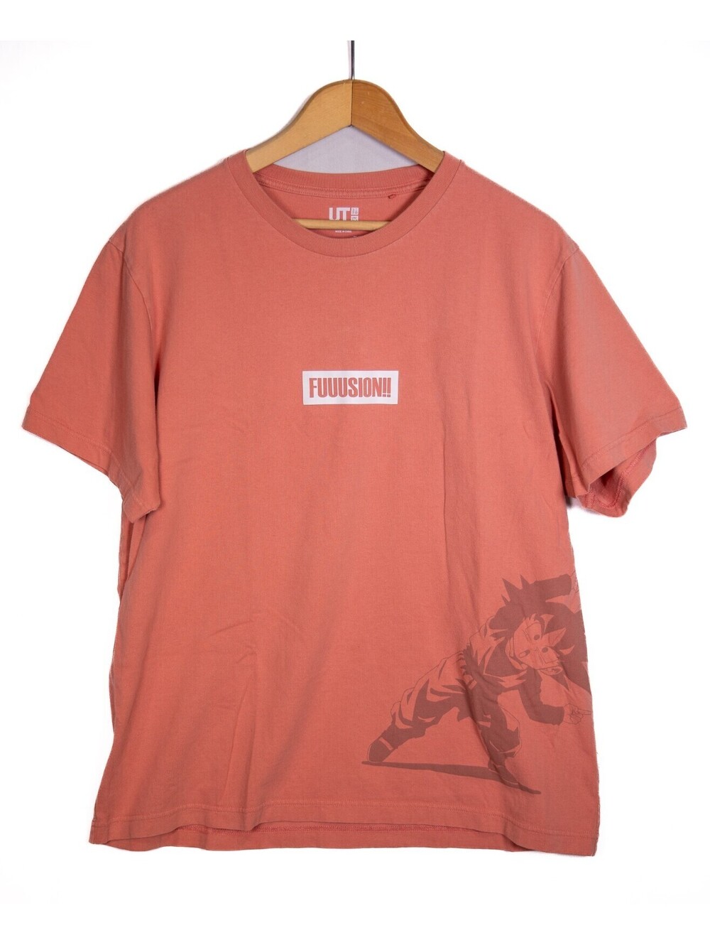 Uniqlo Dragonball Fusion Goten Shirt Salmon Pink FUUUSION!! Men's XL